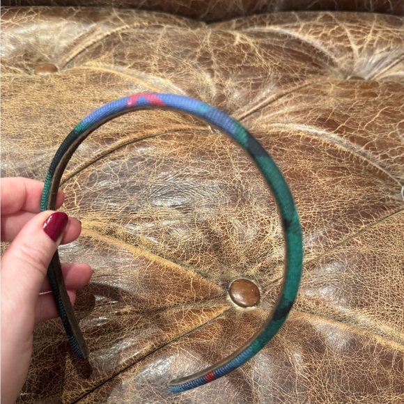 Elegant Black and Silver Headband Set - Picture 4 of 6